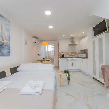Modern And Cozy Loft Double Terrace And شقة *